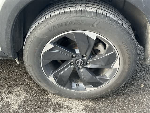 Thumbnail: 2024 Nissan Rogue - 5