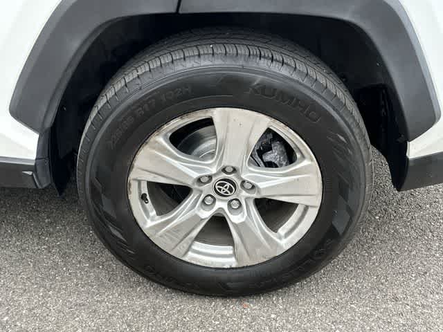 Thumbnail: 2020 Toyota RAV4 - 5