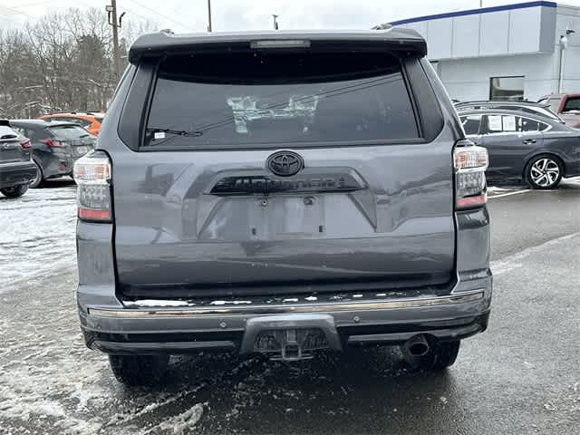 Thumbnail: 2021 Toyota 4Runner - 4