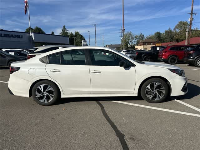 2023 Subaru Legacy Base photo 3