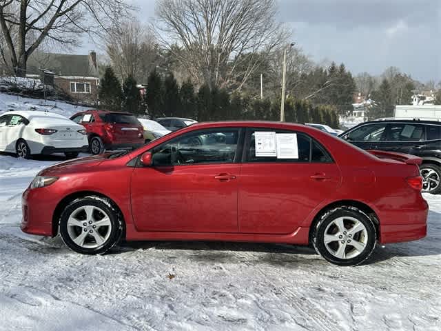 Thumbnail: 2011 Toyota Corolla - 2