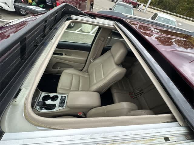 Thumbnail: 2017 Jeep Grand Cherokee - 6