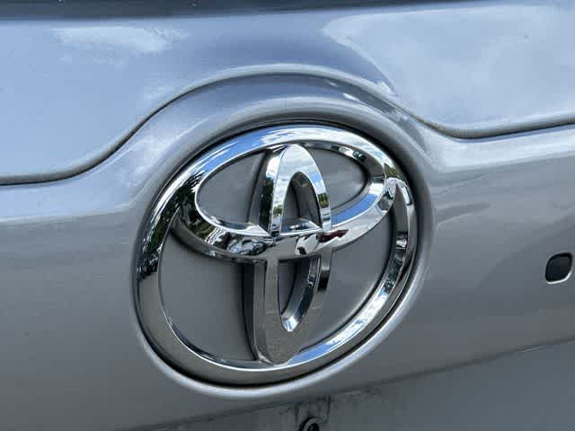 Thumbnail: 2015 Toyota Highlander - 18