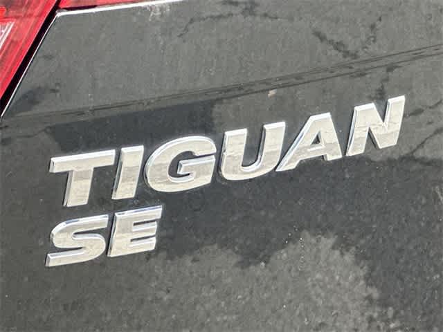 Thumbnail: 2021 Volkswagen Tiguan - 28