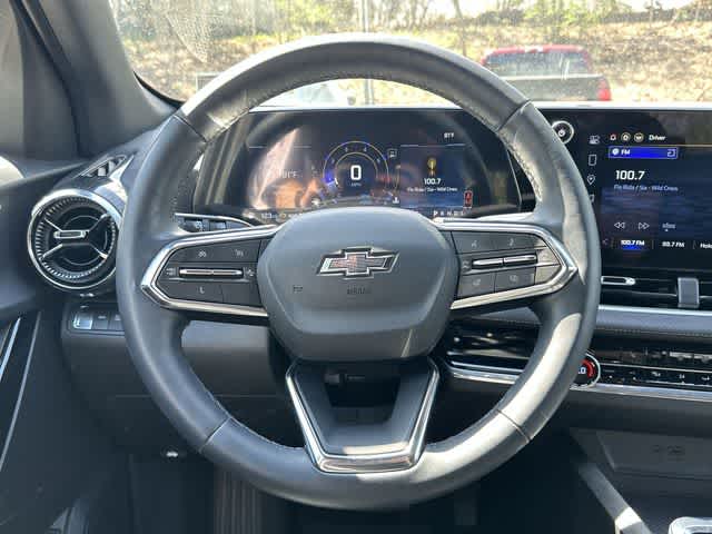 Thumbnail: 2025 Chevrolet Equinox - 8