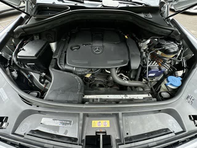 Thumbnail: 2016 Mercedes-Benz GLE - 24