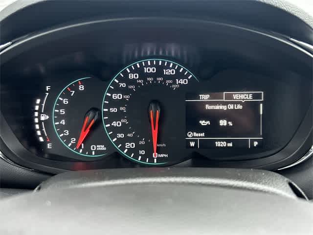 Thumbnail: 2022 Chevrolet Trax - 6