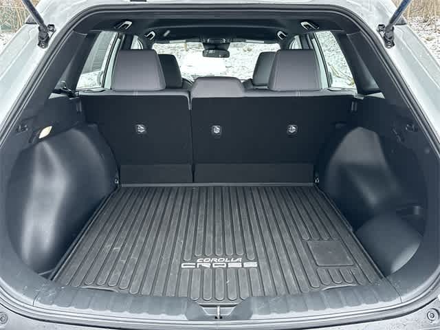 Thumbnail: 2024 Toyota Corolla Cross - 24