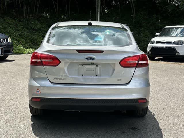 Thumbnail: 2016 Ford Focus - 3