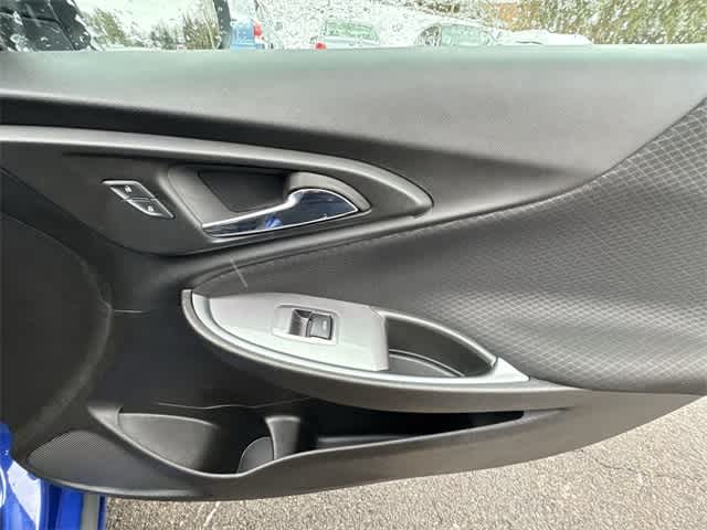 Thumbnail: 2023 Chevrolet Malibu - 22