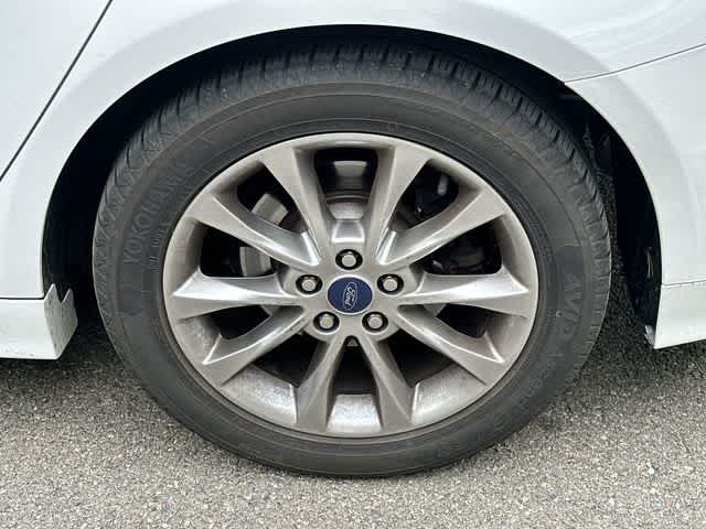 Thumbnail: 2017 Ford Fusion - 5