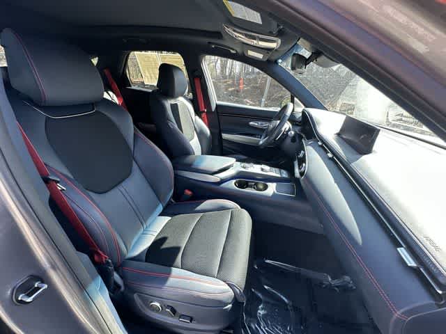 Thumbnail: 2023 Genesis GV70 - 21