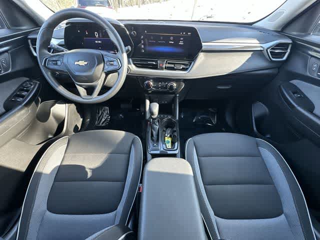 Thumbnail: 2025 Chevrolet TrailBlazer - 19