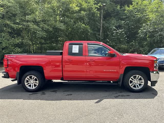 Thumbnail: 2017 Chevrolet Silverado 1500 - 3
