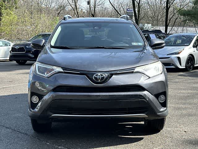 Thumbnail: 2018 Toyota RAV4 - 20