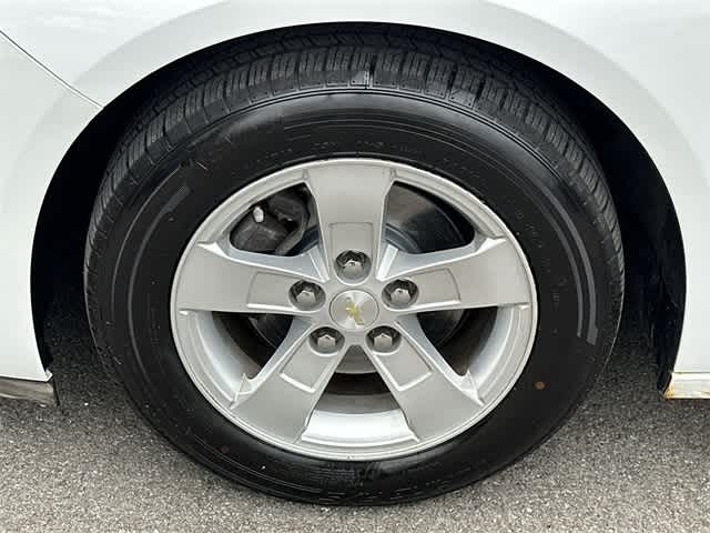 2013 Chevrolet Malibu LS 5