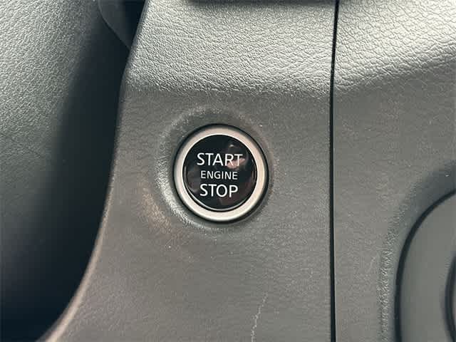 Thumbnail: 2024 Nissan Frontier - 10