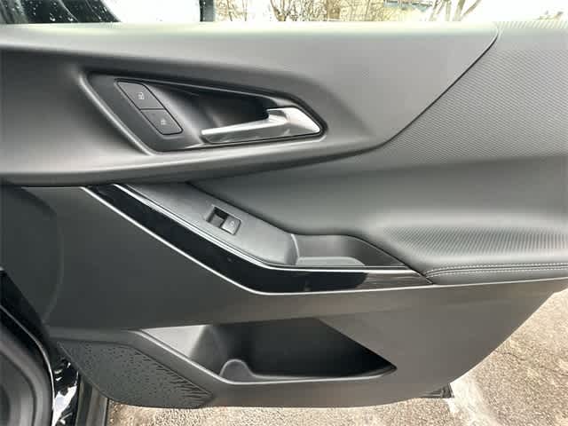 Thumbnail: 2025 Chevrolet Equinox - 24