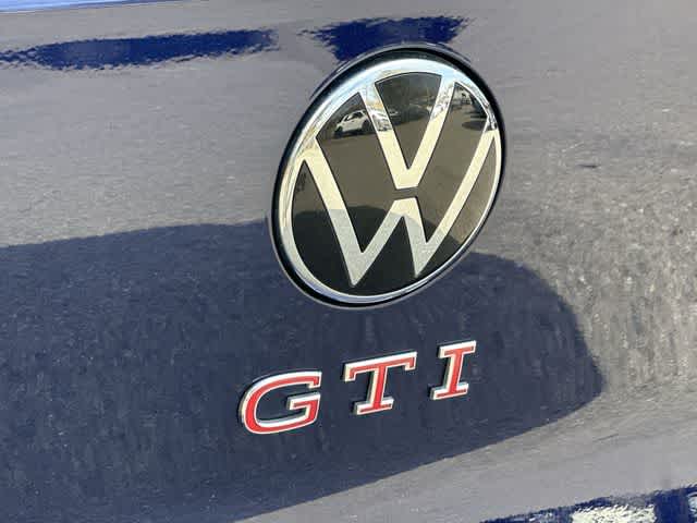 Thumbnail: 2022 Volkswagen Golf - 26