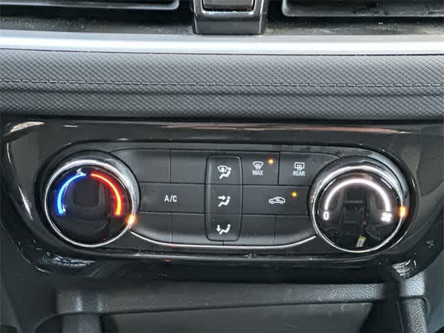 Thumbnail: 2025 Chevrolet TrailBlazer - 14