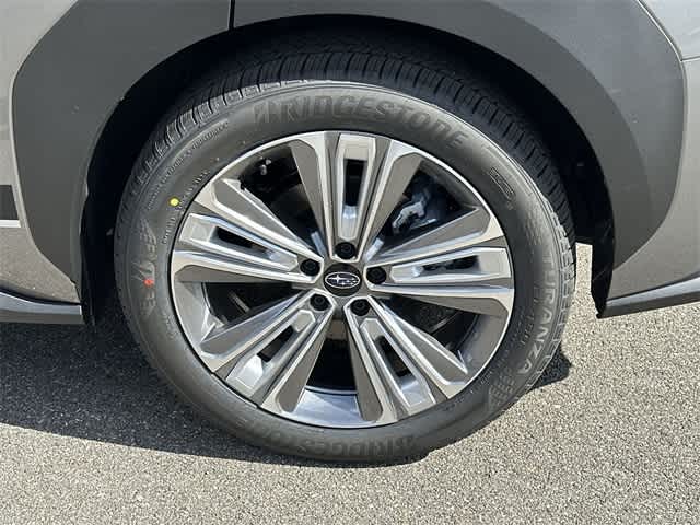 2025 Subaru Solterra Limited 5
