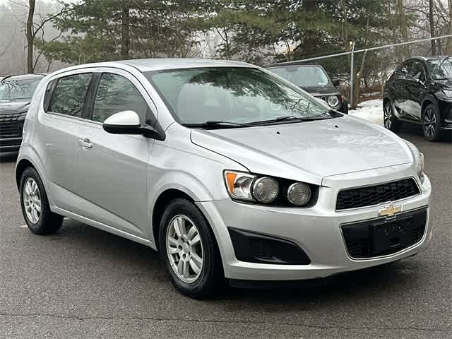 Thumbnail: 2015 Chevrolet Sonic - 18