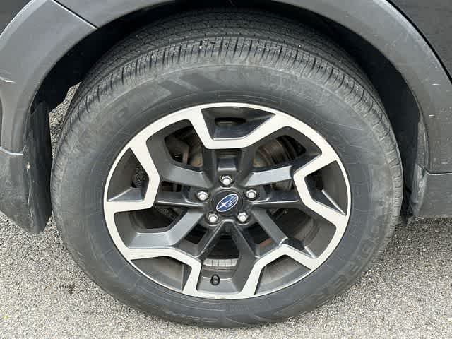 Thumbnail: 2017 Subaru Crosstrek - 5