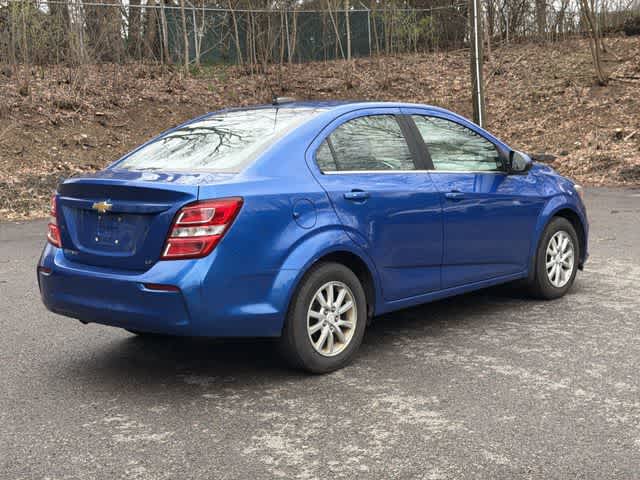 Thumbnail: 2018 Chevrolet Sonic - 25