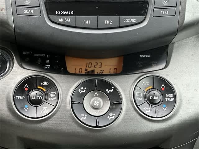 Thumbnail: 2011 Toyota RAV4 - 14