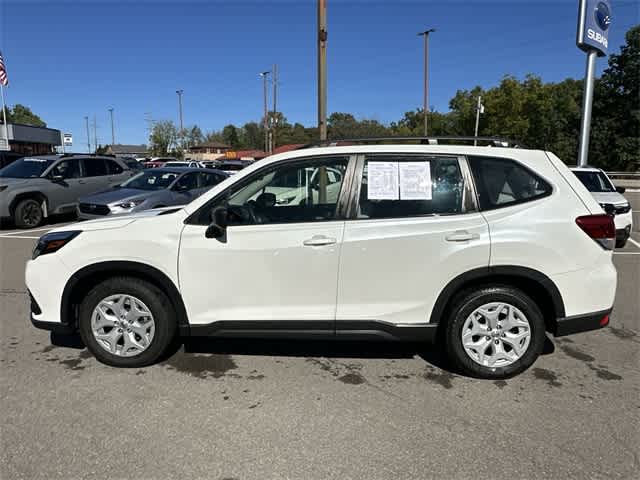 2022 Subaru Forester Base photo 2