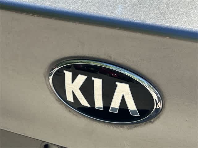 Thumbnail: 2015 Kia Optima - 23