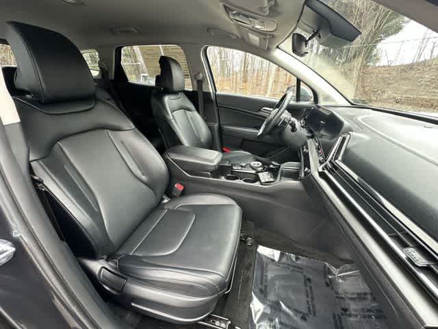 Thumbnail: 2023 Kia Sportage - 23