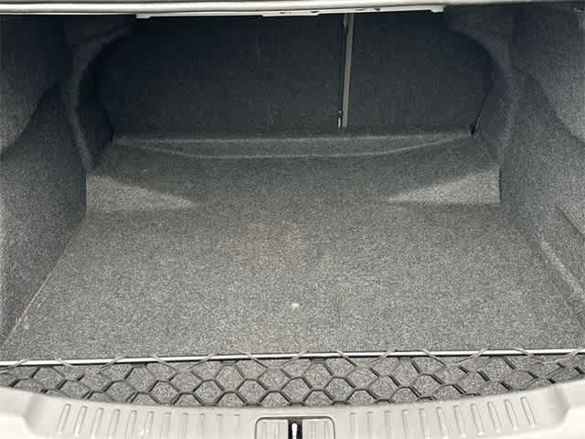 2013 Chevrolet Malibu LS 19