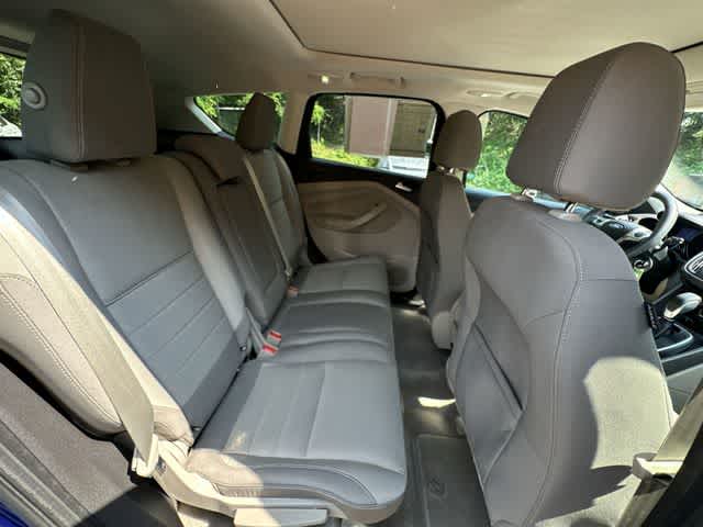 Thumbnail: 2013 Ford Escape - 21