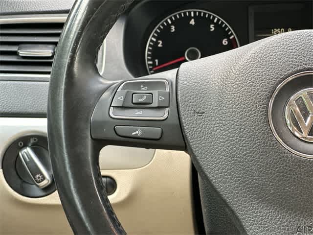 Thumbnail: 2013 Volkswagen Jetta - 7