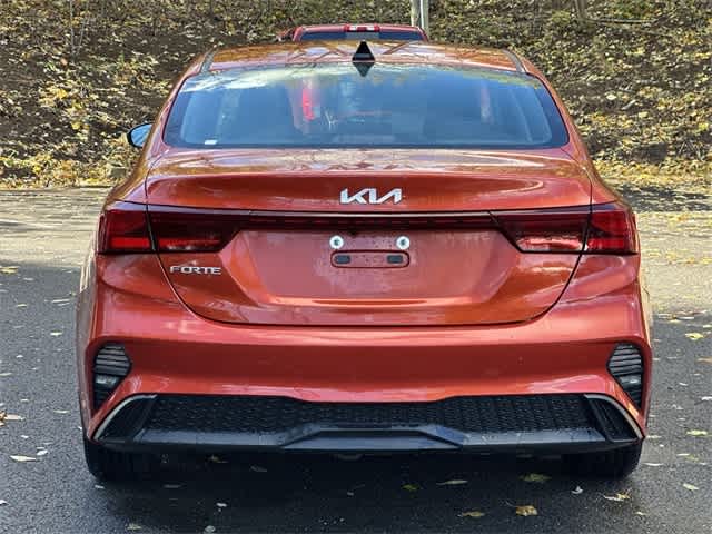 2023 Kia Forte LXS photo 4