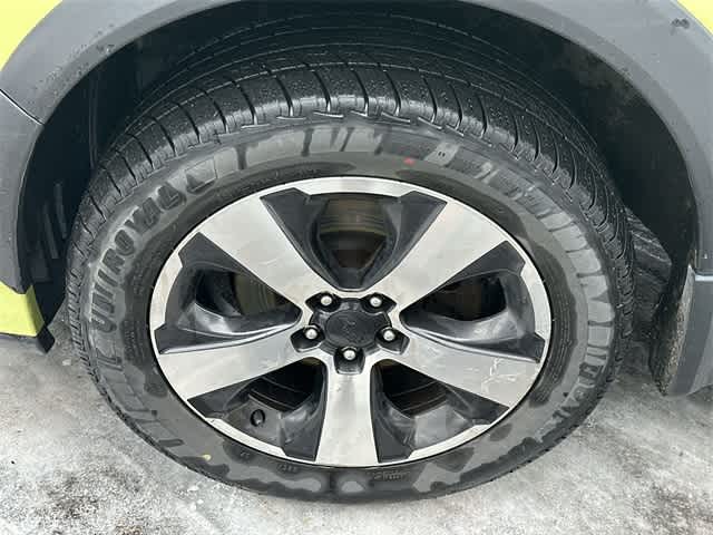 Thumbnail: 2014 Subaru XV Crosstrek - 20