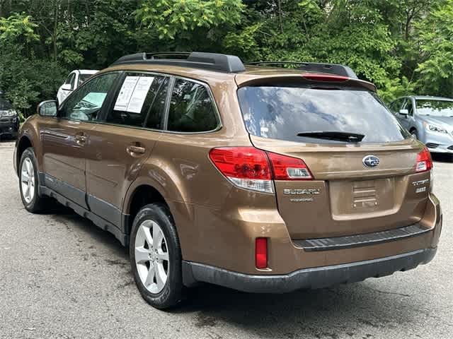 2013 Subaru Outback Premium 17