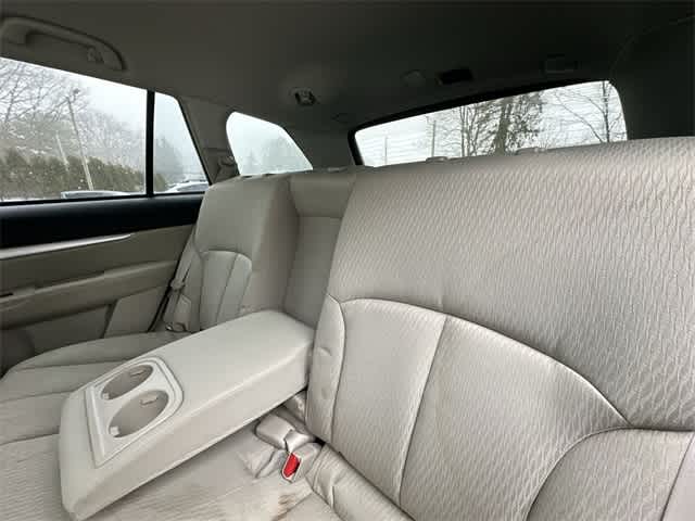 Thumbnail: 2011 Subaru Outback - 13