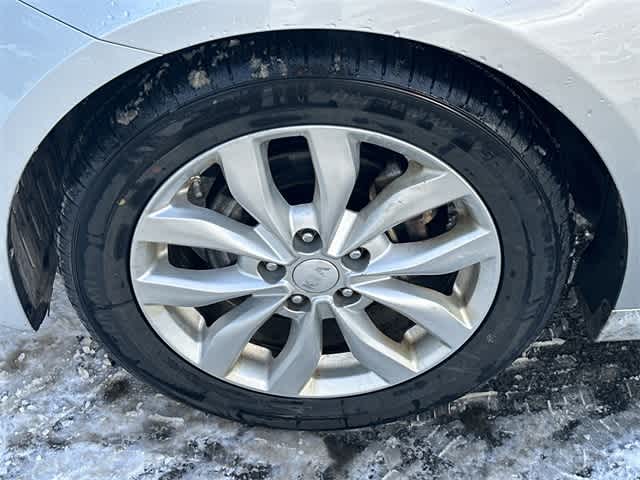 Thumbnail: 2015 Kia Optima - 19