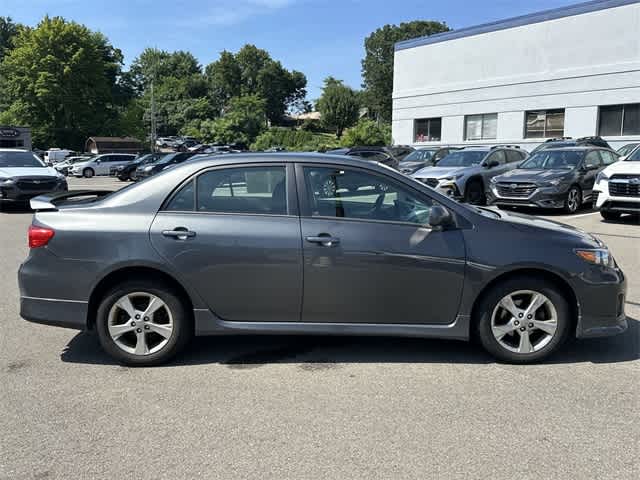 Thumbnail: 2012 Toyota Corolla - 3