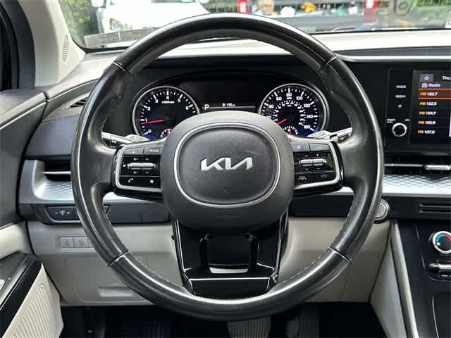 Thumbnail: 2022 Kia Carnival - 7