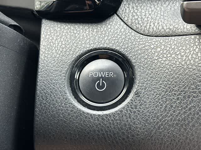 Thumbnail: 2025 Toyota Camry - 10