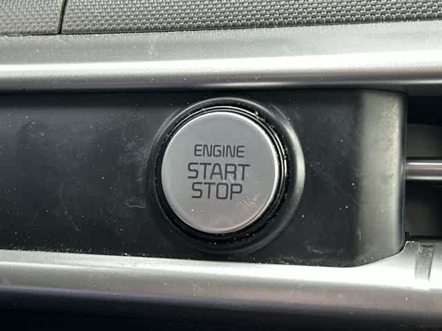 Thumbnail: 2022 Kia K5 - 9