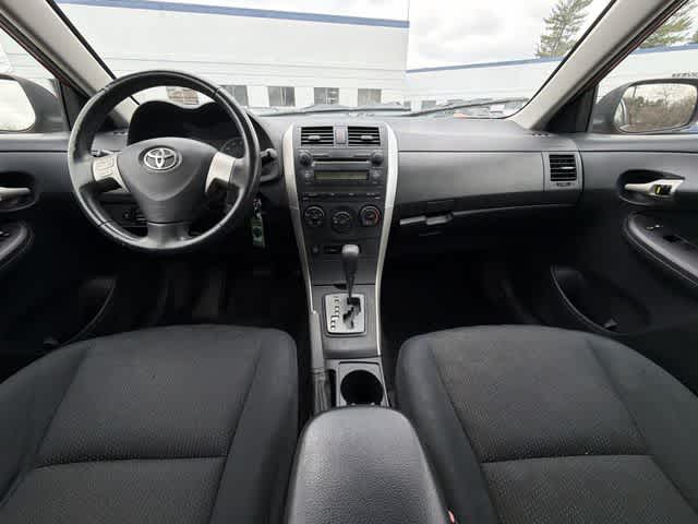 Thumbnail: 2009 Toyota Corolla - 16