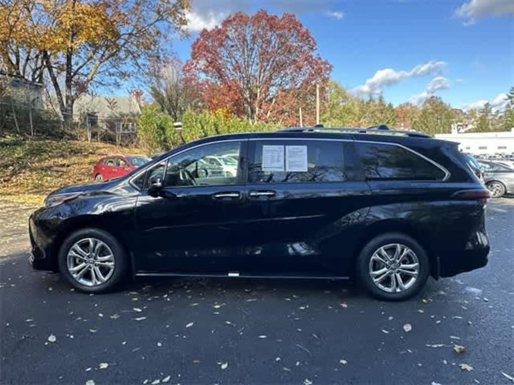 Used 2022 Toyota Sienna Platinum 7 Passenger Van Passenger Van