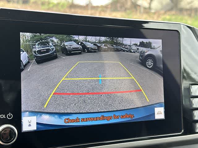 Thumbnail: 2025 Toyota Camry - 13