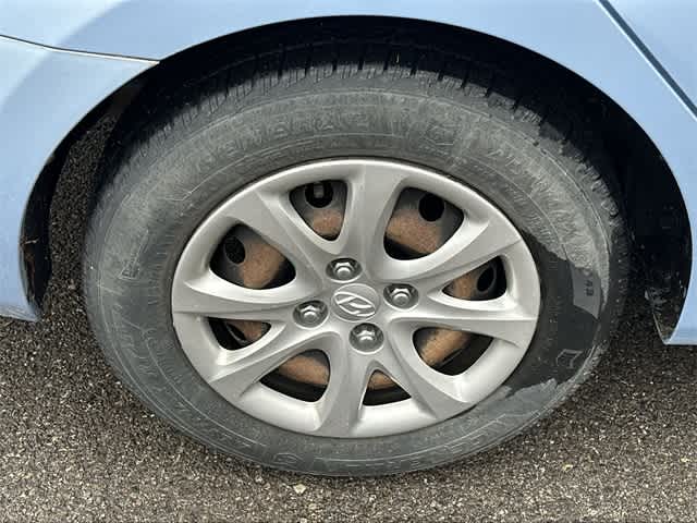 Thumbnail: 2014 Hyundai Accent - 21