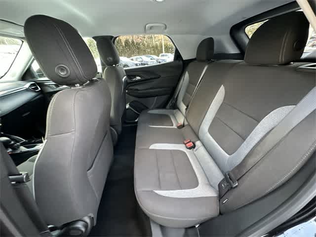 Thumbnail: 2025 Chevrolet TrailBlazer - 17