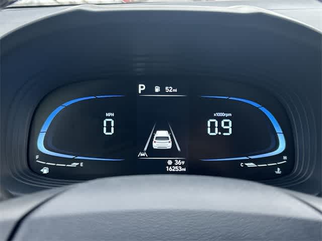 Thumbnail: 2023 Hyundai Venue - 6